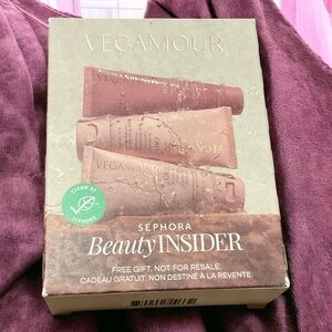 VEGAMOUR Shiny Strands Birthday Set